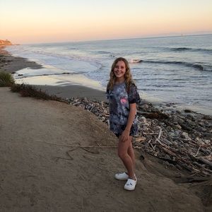 Meet your Posher, Remi